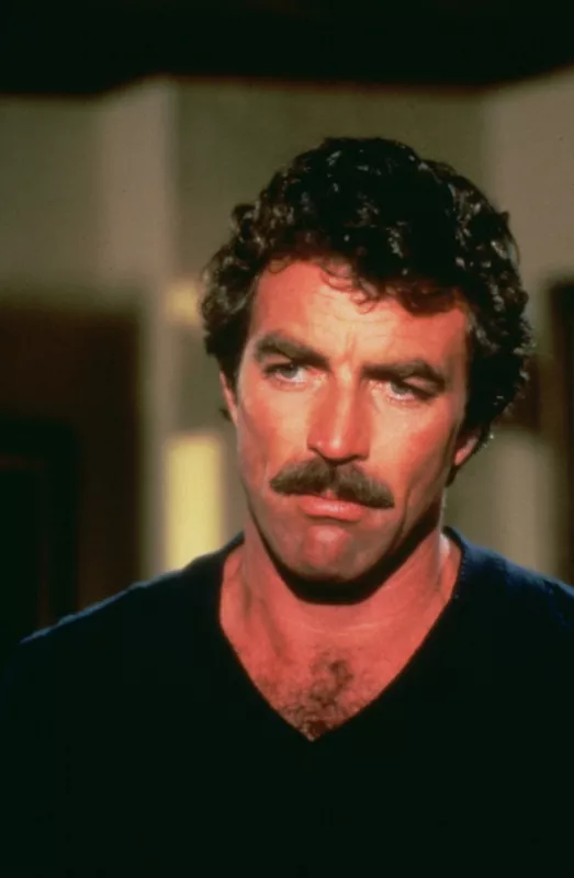 Magnum (Magnum P.I. I – A Kiss Before Dying), 2019 - fotogaléria