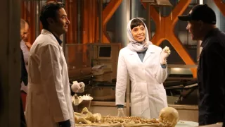 Dr. Csont X (11)
