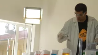 Brutální chemie II (2)