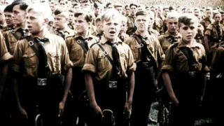 Apokalypsa: Hitler míří na západ (1/2)