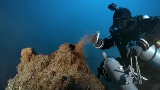 Neapol - život pod vulkanickou hrozbou