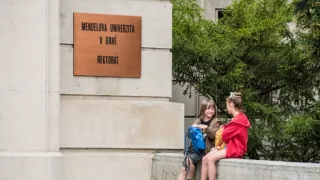 Tajemství pana M (1/8)