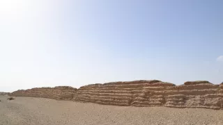 Tajemství skrytá v písku (3/6)