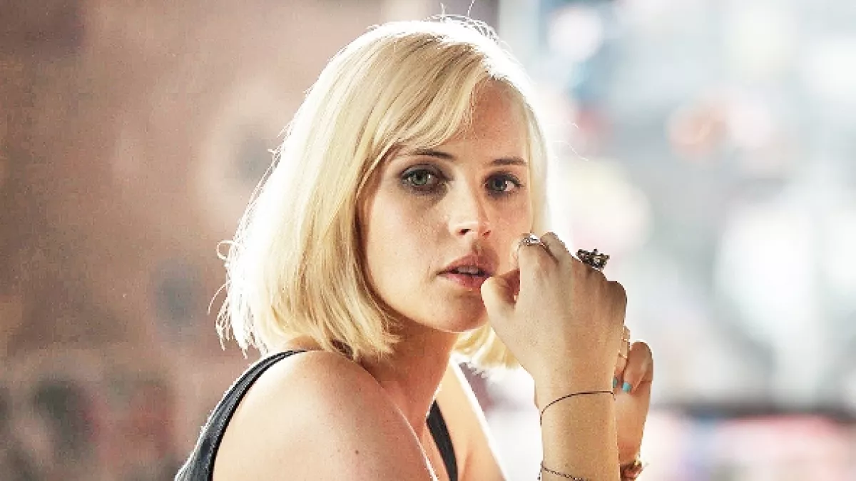 Zrážka (Collide), 2016 - fotogaléria