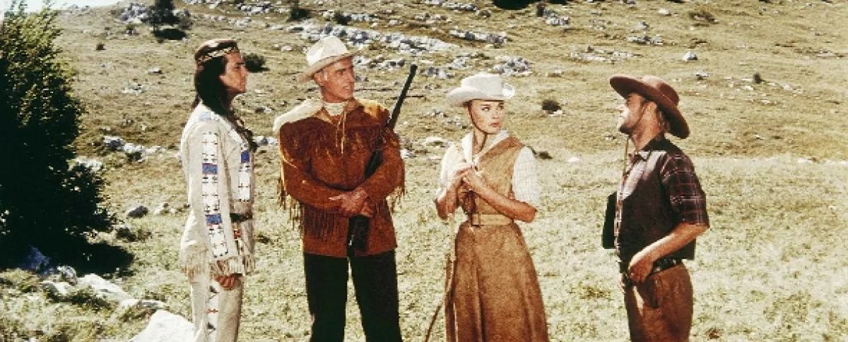 Medzi supmi (Unter Geiern), 1964 - fotogaléria
