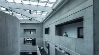 Tak trochu poučný barak