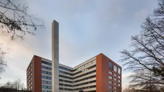 Tak trochu poučný barak