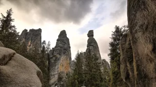 Krajinou domova (4/8)