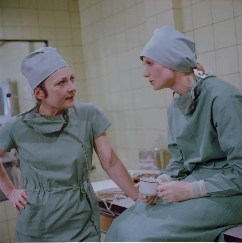 Nemocnica na okraji mesta, 1977 - fotogaléria