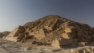 Tajemství skrytá v písku (5/6)