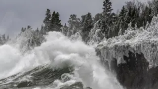 Tajemství Velkých jezer (2/3)