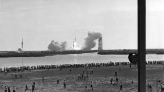 Přistání na Měsíci živě