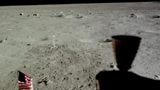 Přistání na Měsíci živě