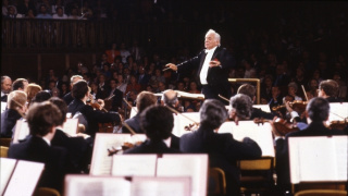 Bernstein řídí Debussyho Obrazy