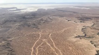 Tajemství skrytá v písku (1/6)