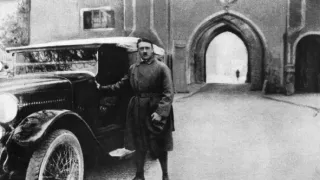 Hitlerove peniaze (1/4)