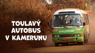 Toulavý autobus v Kamerunu