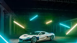 Honba za superautami (6)