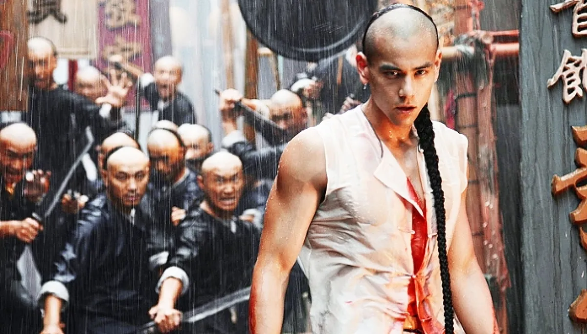 Zrodila se legenda (Rise of the legend), 2013 - fotogaléria
