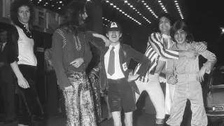 AC/DC - Forever Young