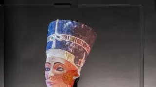 Nefertiti a její ztracená hrobka