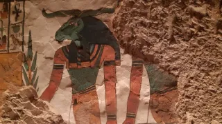 Nefertiti a její ztracená hrobka