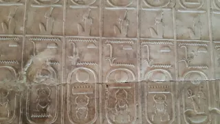 Nefertiti a její ztracená hrobka