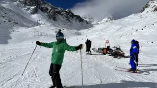 Manu a Matěj na horách (8/10)