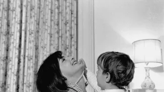 Som Jackie Kennedyová