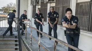 S.W.A.T.: Különleges egység (6)