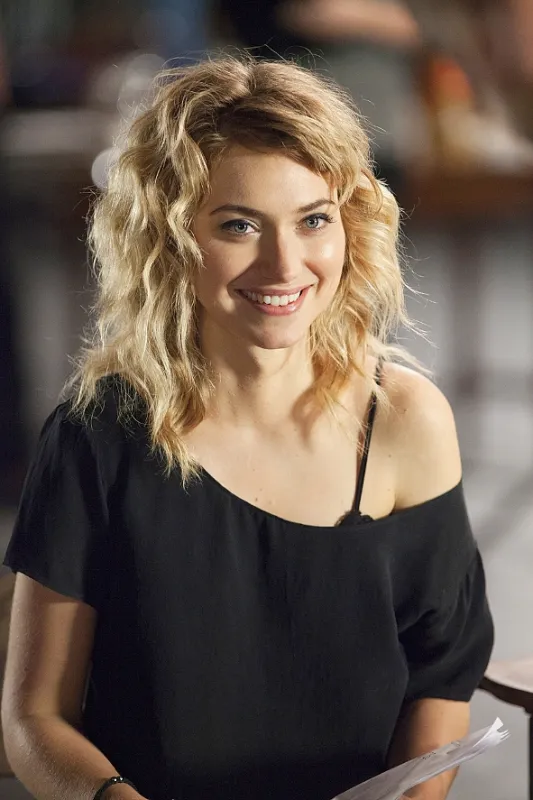 To dievča musíš milovať (She's Funny That Way), 2014 - fotogaléria