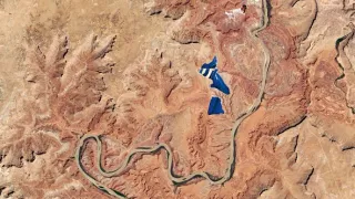 Zázračná planéta: Krajina pohľadom z vesmíru (3/4)