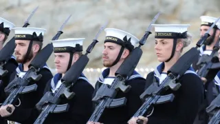 Život na vojnovej lodi II (3)