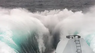 Život na vojnovej lodi III (3)