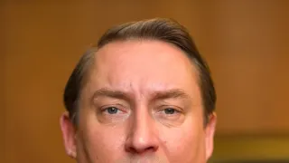 Zlatá labuť (56)