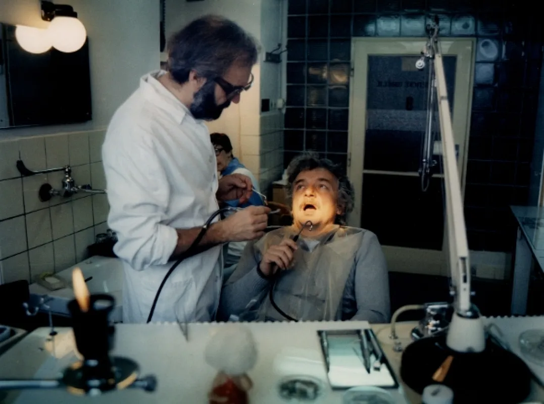 Co je vám, doktore? (CO JE VÁM, DOKTORE?), 1984 - fotogaléria