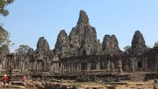 Svedkovia času II (2/2)