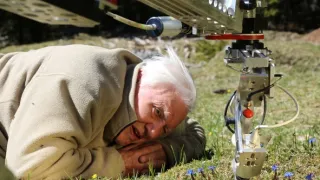 S Attenboroughom na Mravčom vrchu