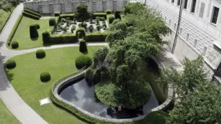 Oázy vznešenosti alebo Klenoty záhradnej architektúry