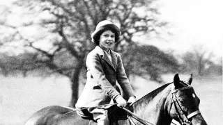 Královna a její země