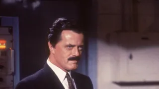 Csupasz pisztoly 2 1/2 - Dermesztő rémület