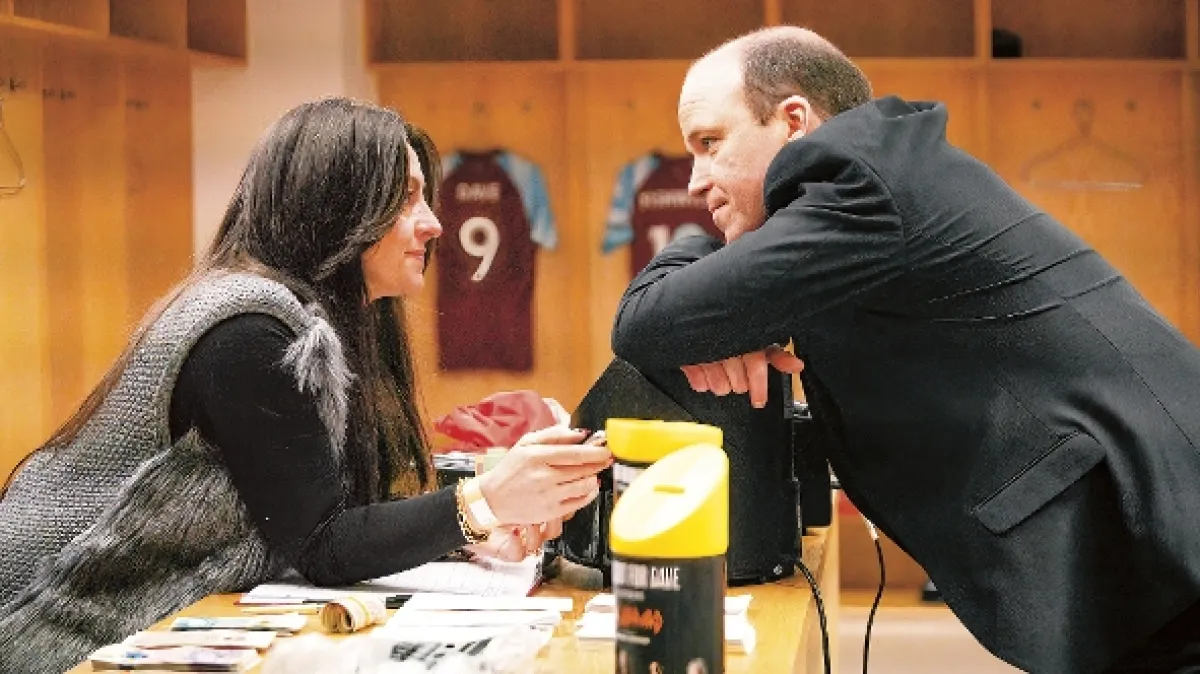 Daveova banka (Bank of Dave), 2023 - fotogaléria