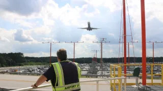 Tajomstvo najrušnejšieho letiska na svete