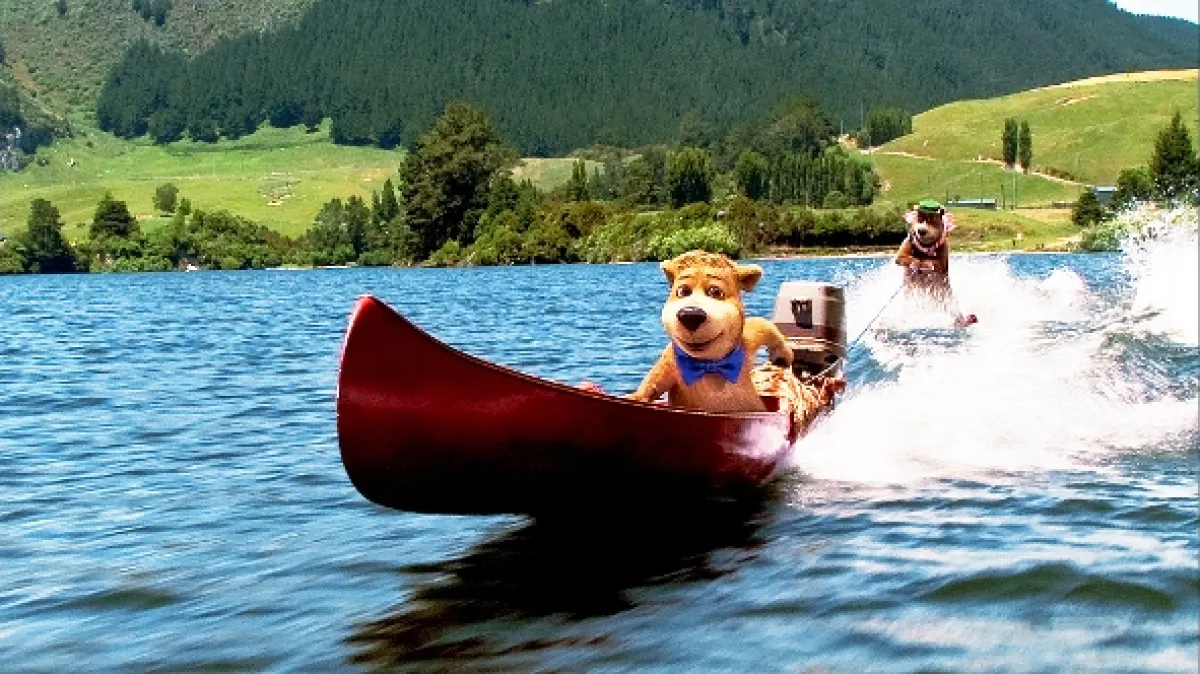 Medveď Yogi (Yogi Bear), 2010 - fotogaléria