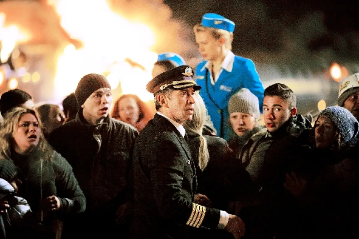 Núdzový let (The Crew/Ekipaž), 2016 - fotogaléria