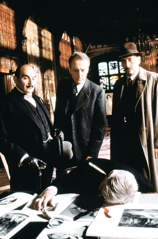 Hercule Poirot (The Murder of Roger Ackroyd), 2000 - fotogaléria