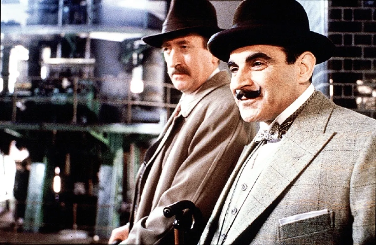 Hercule Poirot (The Murder of Roger Ackroyd), 2000 - fotogaléria