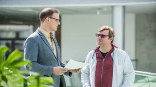 Futuretro - smart člověk (1/8)