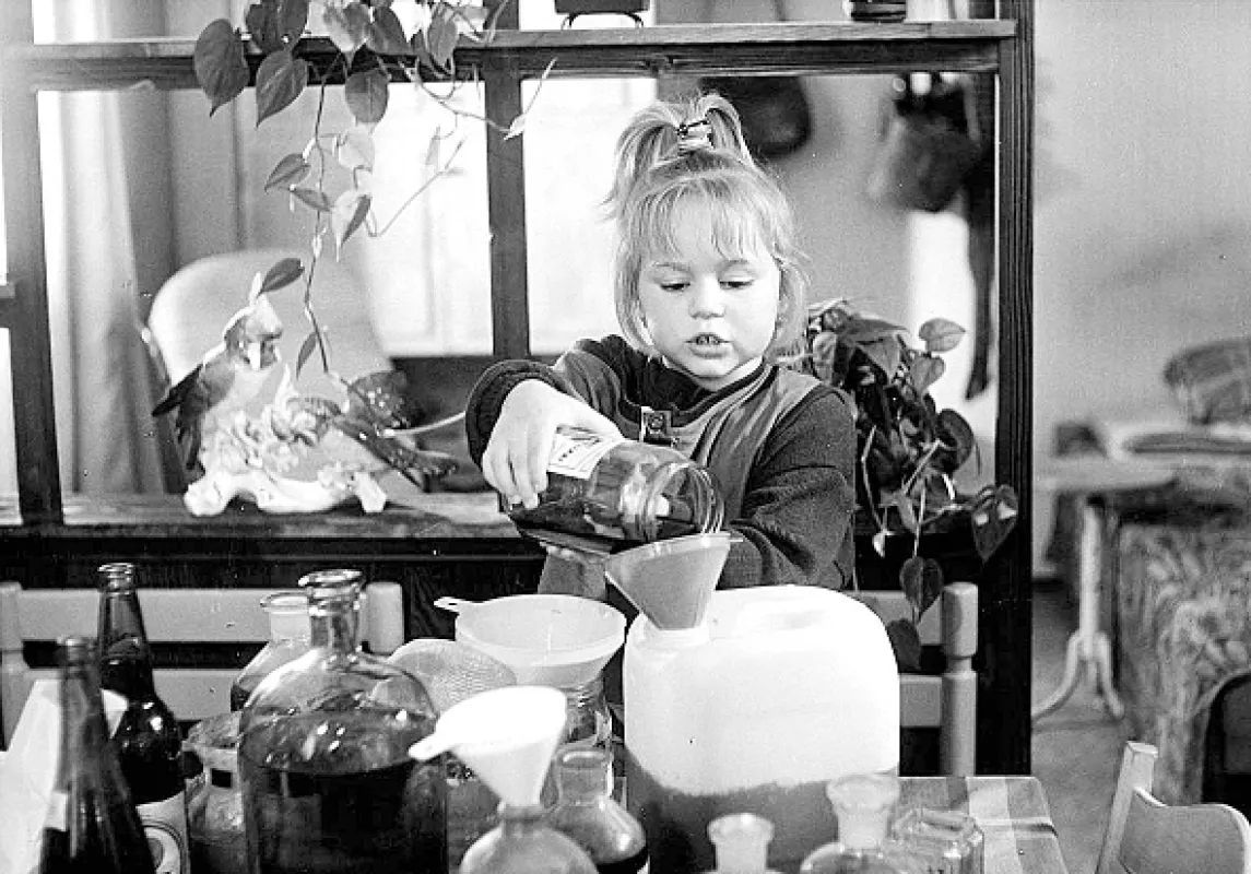 Čarodějky z předměstí, 1990 - fotogaléria