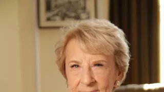 Dynastia Windsorovcov (3/6)